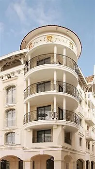 Residhome Plazza 4* 아르카숑